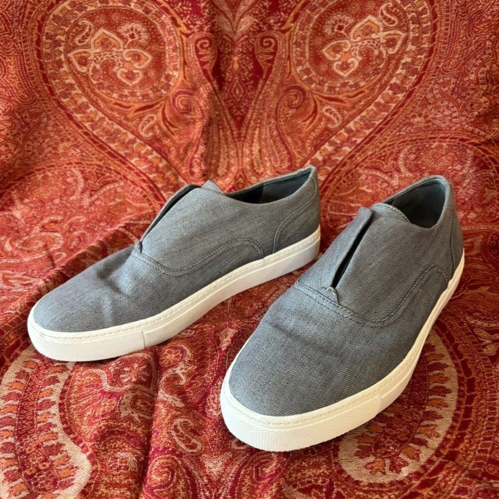 Vince Nelson Gray Denim Slip-On Sneakers Women's Size 9 Canvas Casual Shoes